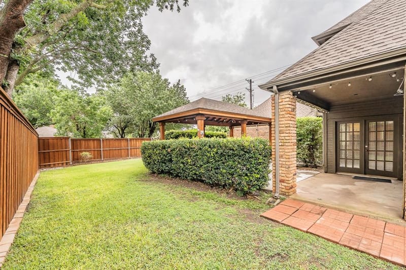 2002 Diamond Oaks Drive, Garland TX 75044 - Photo 37