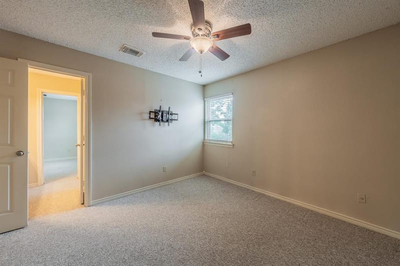 2002 Diamond Oaks Drive, Garland TX 75044 - Photo 31