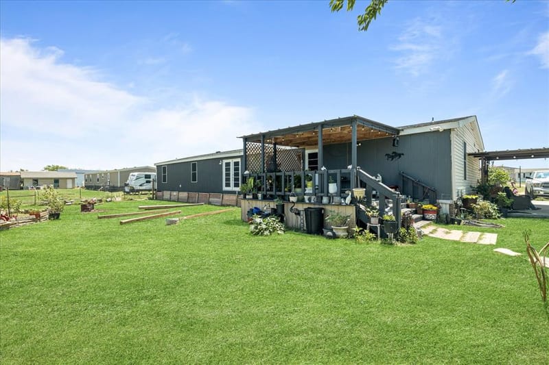 5909 Black Springs Lane, Joshua TX 76058 - Photo 5