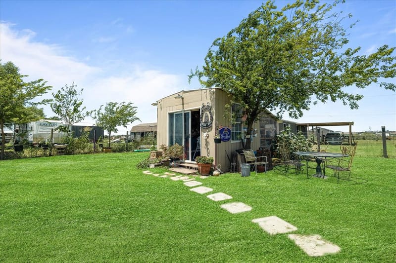 5909 Black Springs Lane, Joshua TX 76058 - Photo 15