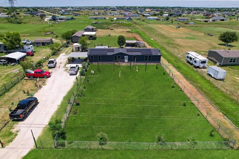 5909 Black Springs Lane, Joshua TX 76058 - Photo 4
