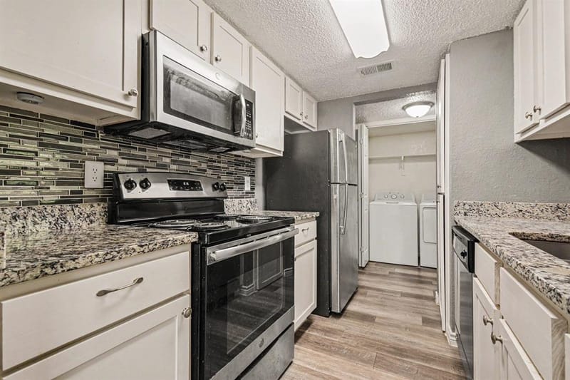 3645 W Northgate Drive # 201, Irving TX 75062 - Photo 3