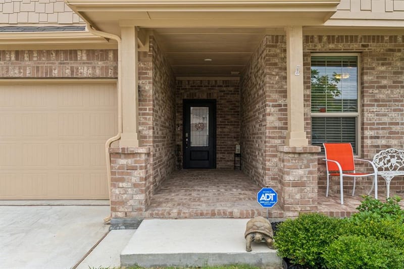 525 Big Horn Pass, Denton TX 76210 - Photo 3