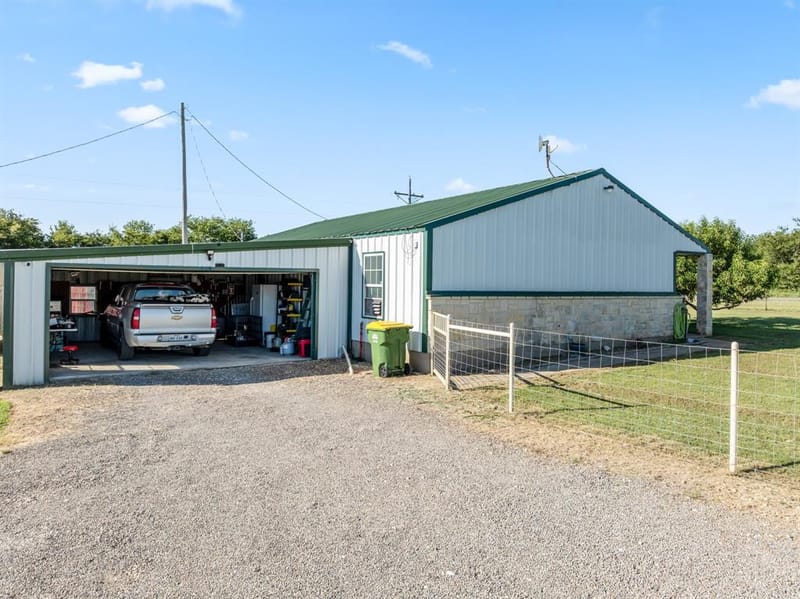 6338 Fm 933, Blum TX 76627 - Photo 22