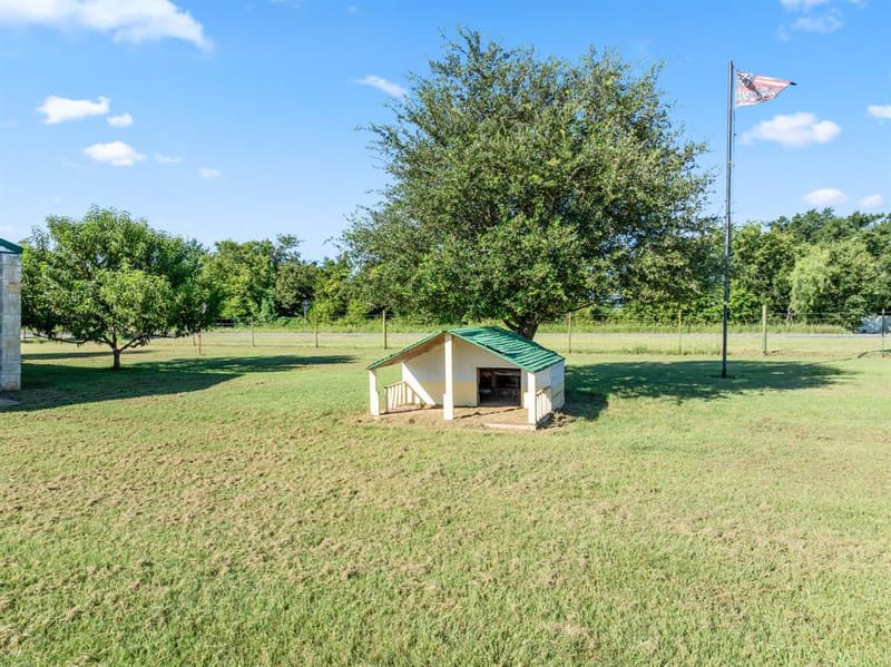 6338 Fm 933, Blum TX 76627 - Photo 20