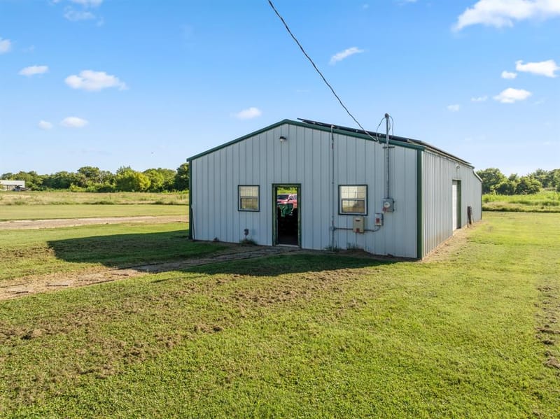 6338 Fm 933, Blum TX 76627 - Photo 24
