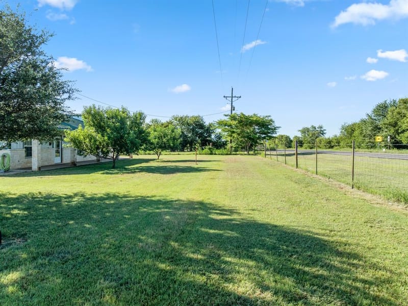 6338 Fm 933, Blum TX 76627 - Photo 19