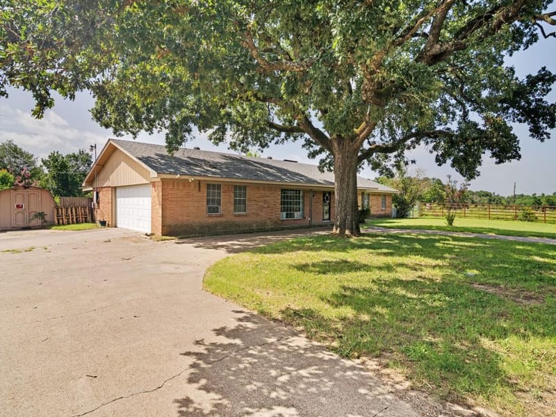 1081 Wright Street, Terrell TX 75160 - Photo 5