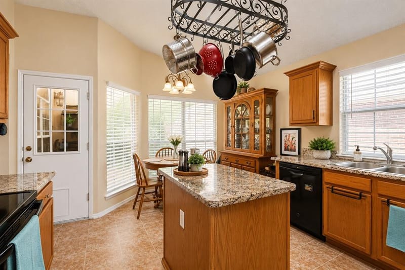 4654 Park Court, Fort Worth TX 76137 - Photo 7