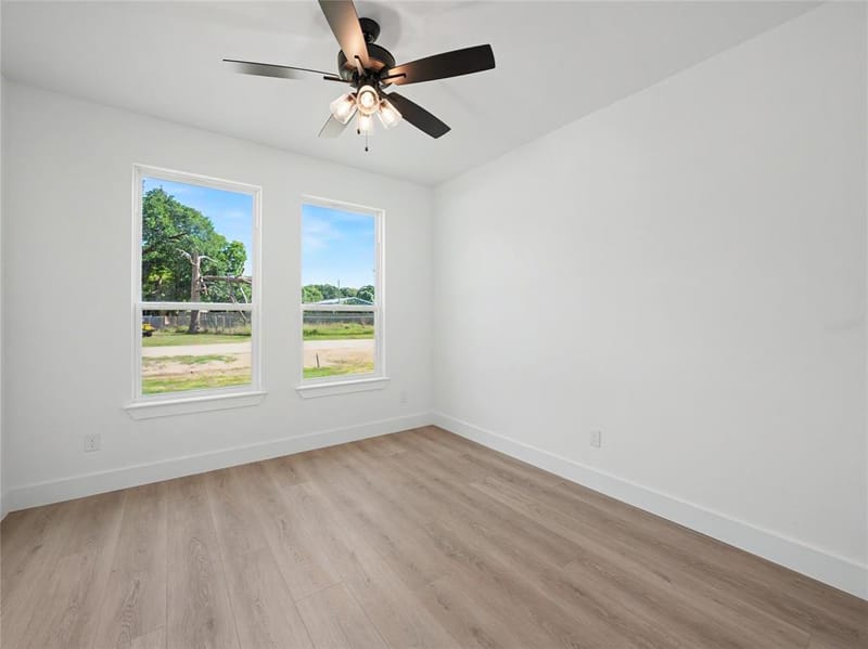113 Dennis Drive, Azle TX 76020 - Photo 21