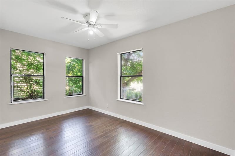 305 Hensley Drive, Grand Prairie TX 75050 - Photo 6