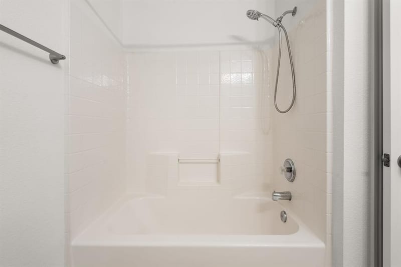 1306 Beacon Hill Drive, Midlothian TX 76065 - Photo 24