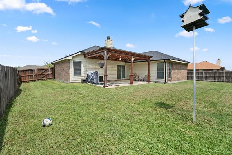 1306 Beacon Hill Drive, Midlothian TX 76065 - Photo 31