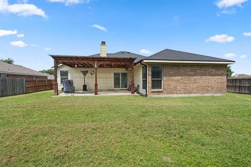 1306 Beacon Hill Drive, Midlothian TX 76065 - Photo 29
