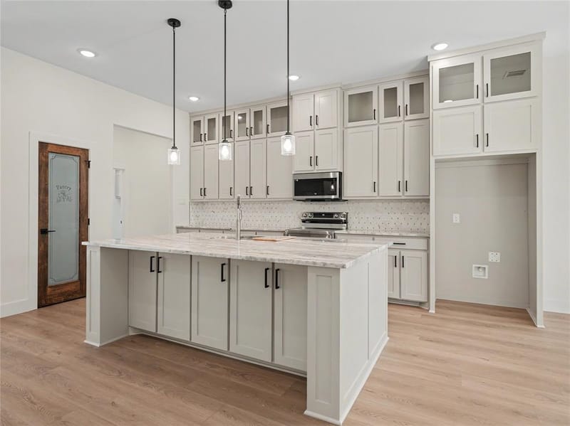 115 Dennis Drive, Azle TX 76020 - Photo 11