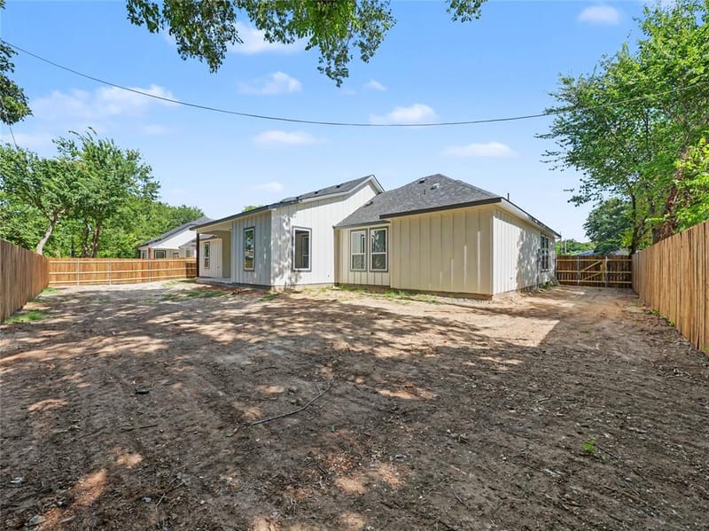 115 Dennis Drive, Azle TX 76020 - Photo 29