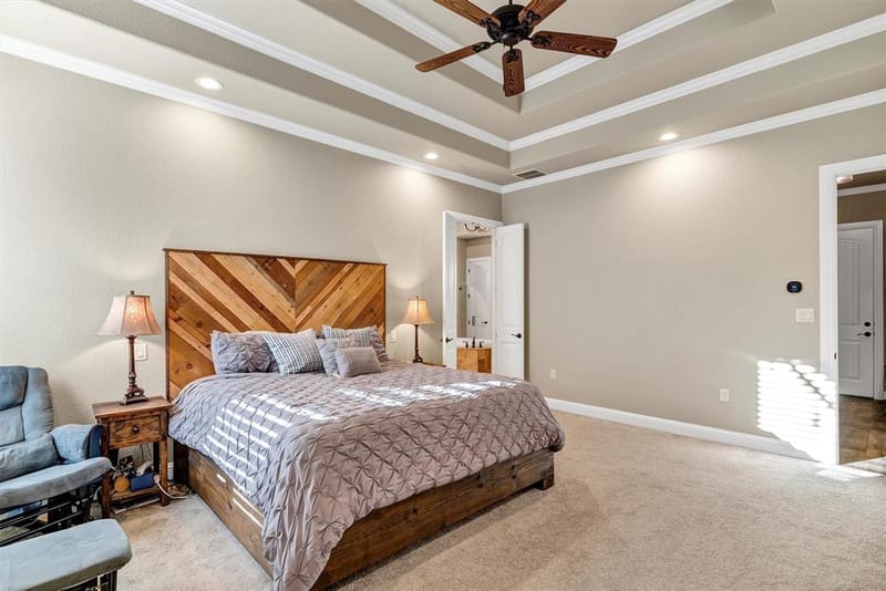 701 Milton Court, Granbury TX 76048 - Photo 16