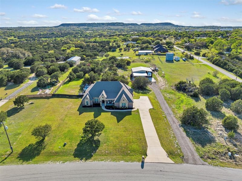 701 Milton Court, Granbury TX 76048 - Photo 3