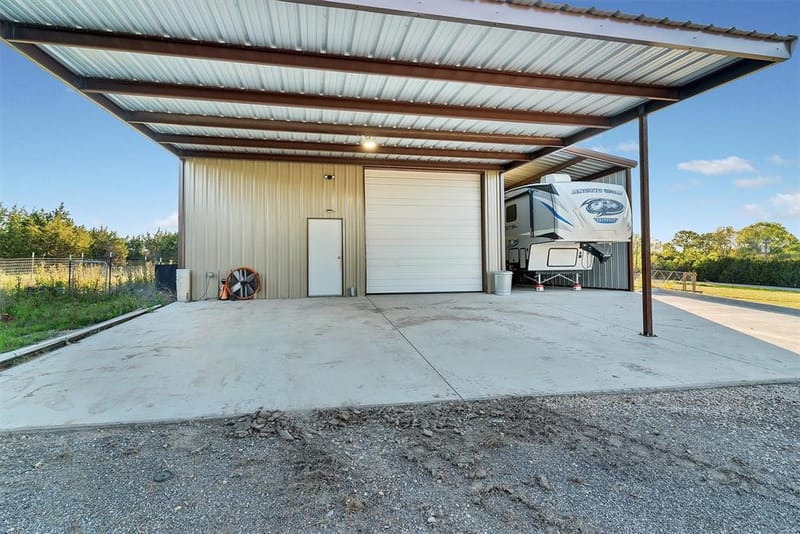 701 Milton Court, Granbury TX 76048 - Photo 33