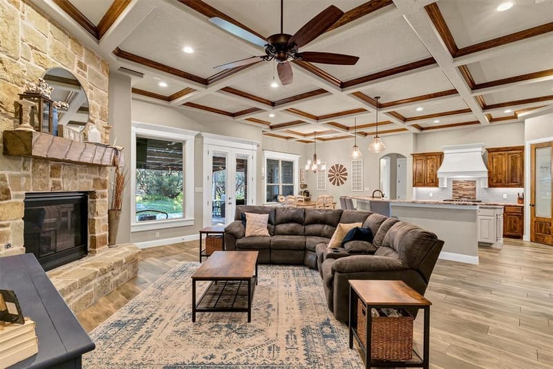 701 Milton Court, Granbury TX 76048 - Photo 8