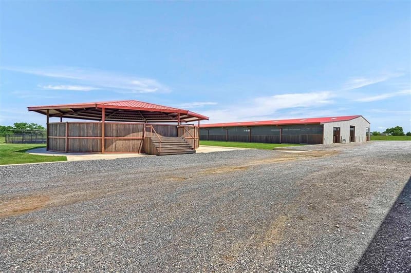 20910 US Highway 377, Whitesboro TX 76273 - Photo 23