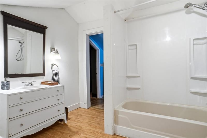 5705 Tremont Street, Dallas TX 75214 - Photo 24