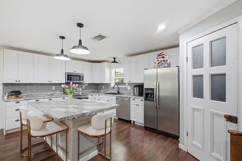 616 S Bowie Street, De Leon TX 76444 - Photo 6