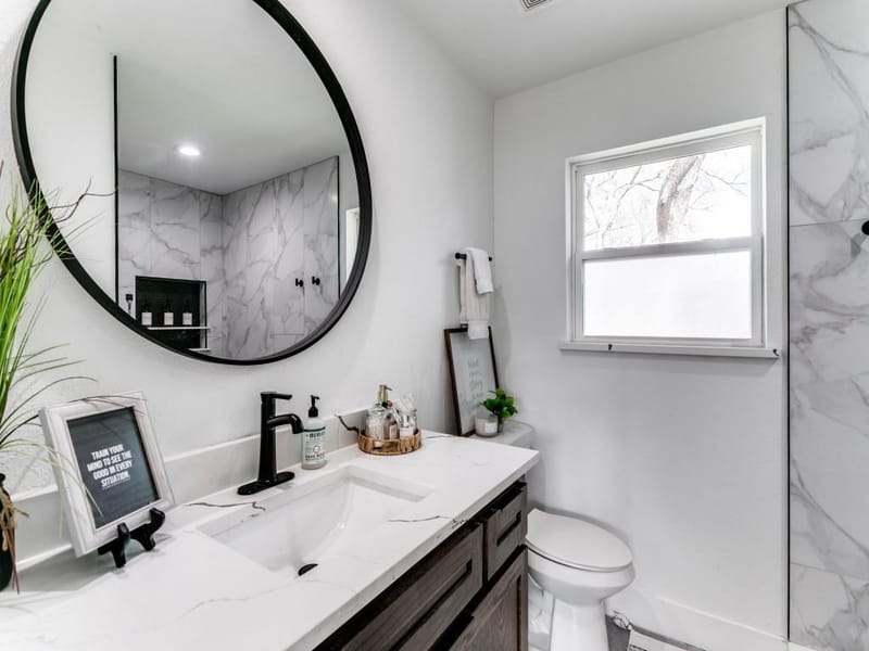 708 Oakwood Drive, Euless TX 76040 - Photo 17