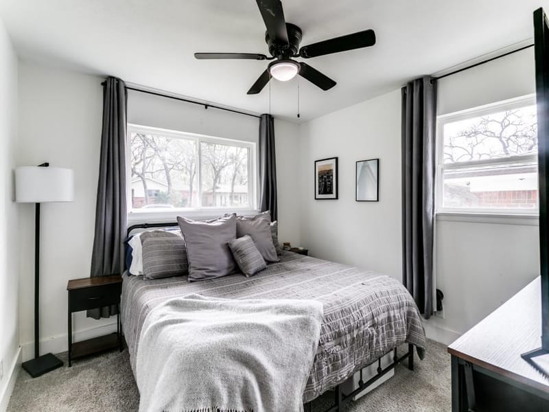 708 Oakwood Drive, Euless TX 76040 - Photo 19