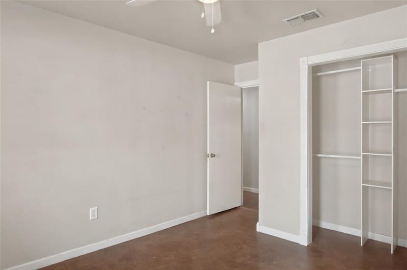 808 Hilltop Drive, Weatherford TX 76086 - Photo 10
