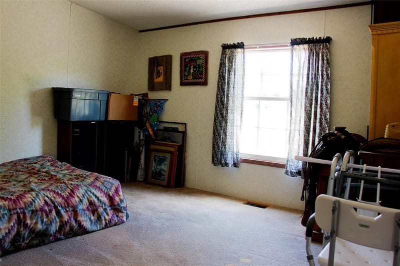1199 County Road 1245, Savoy TX 75479 - Photo 10