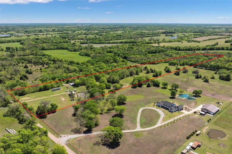 1199 County Road 1245, Savoy TX 75479 - Photo 25