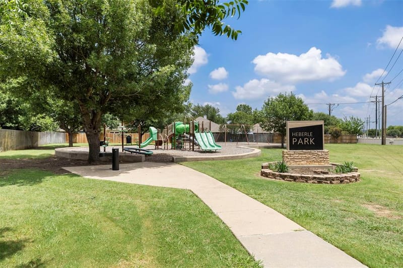 804 Tyler Court, Burleson TX 76028 - Photo 23