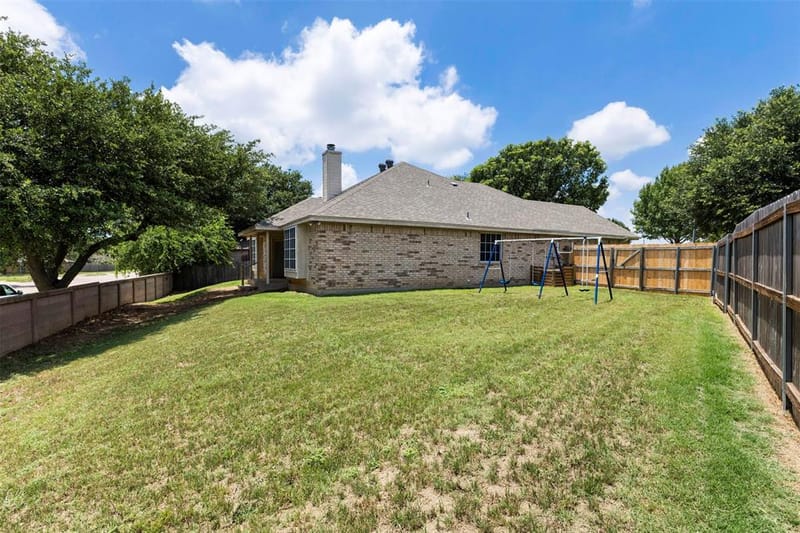 804 Tyler Court, Burleson TX 76028 - Photo 22