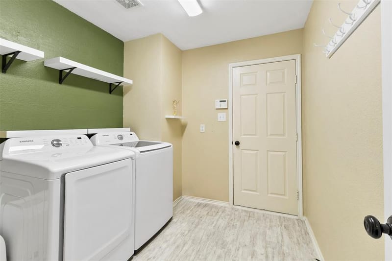 804 Tyler Court, Burleson TX 76028 - Photo 18