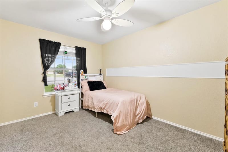 804 Tyler Court, Burleson TX 76028 - Photo 19