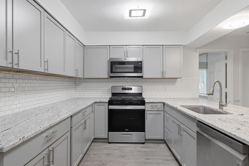 6908 Heatherknoll Drive, Dallas TX 75248 - Photo 16