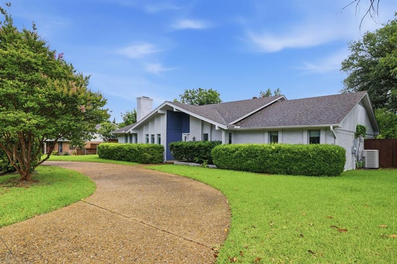 6908 Heatherknoll Drive, Dallas TX 75248 - Photo 7