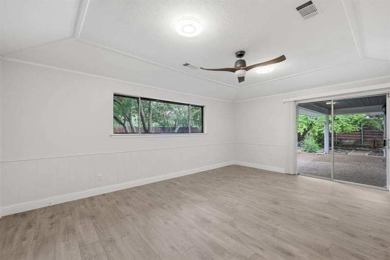 6908 Heatherknoll Drive, Dallas TX 75248 - Photo 19
