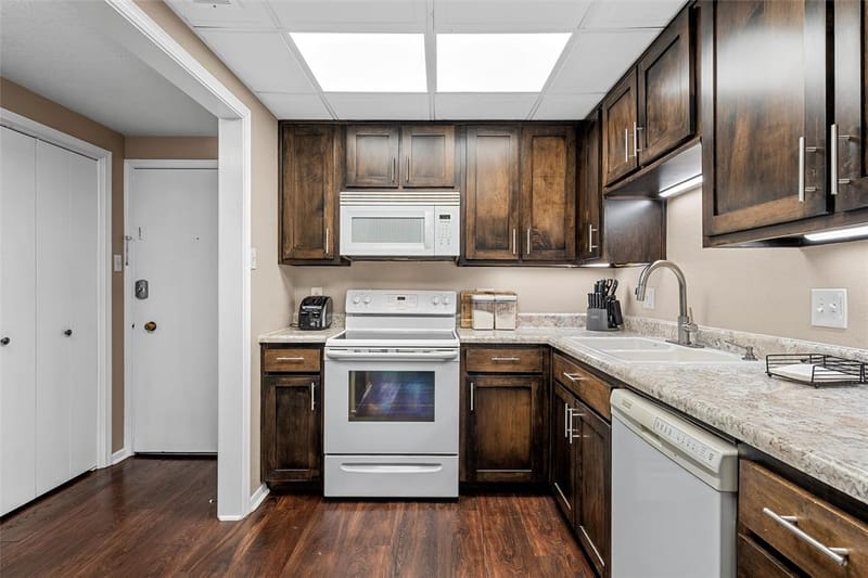 4924 Cobbs Drive # 2A, Waco TX 76710 - Photo 3