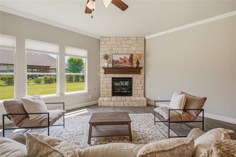 1086 Mickelson Drive, Granbury TX 76048 - Photo 12