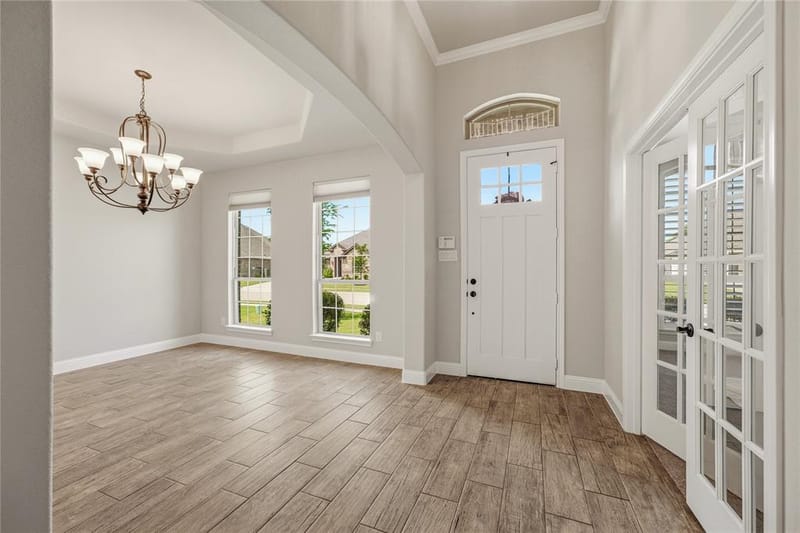 1086 Mickelson Drive, Granbury TX 76048 - Photo 3