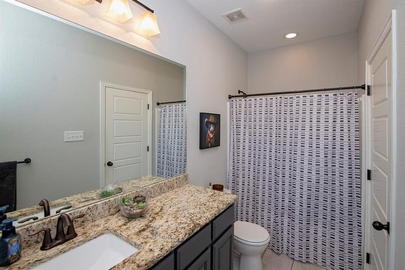 815 Chestnut Grove Drive, Cleburne TX 76033 - Photo 16