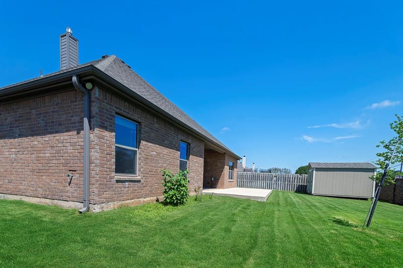 815 Chestnut Grove Drive, Cleburne TX 76033 - Photo 21