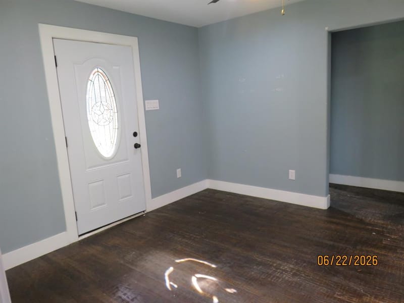 705 S Patterson Street, Campbell TX 75422 - Photo 6