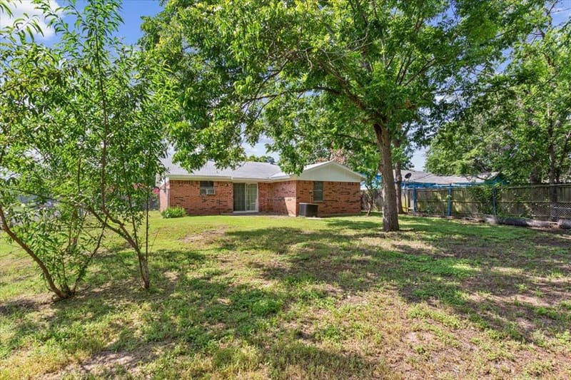 901 Church Avenue, Waco TX 76706 - Photo 27