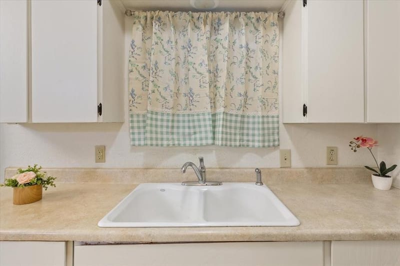 901 Church Avenue, Waco TX 76706 - Photo 4