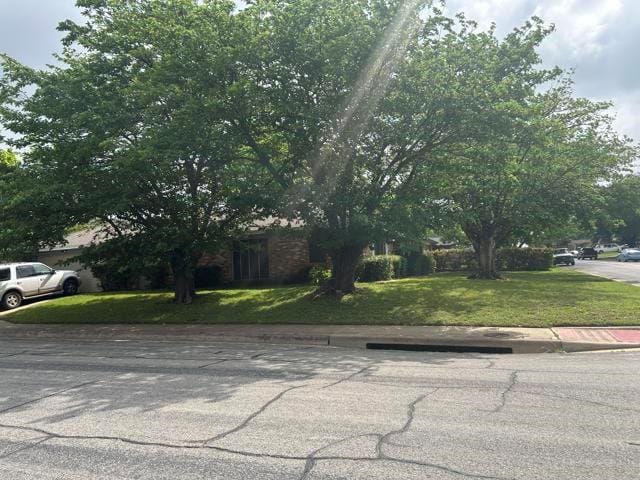236 Hallbrook Drive, Fort Worth TX 76134 - Photo 2