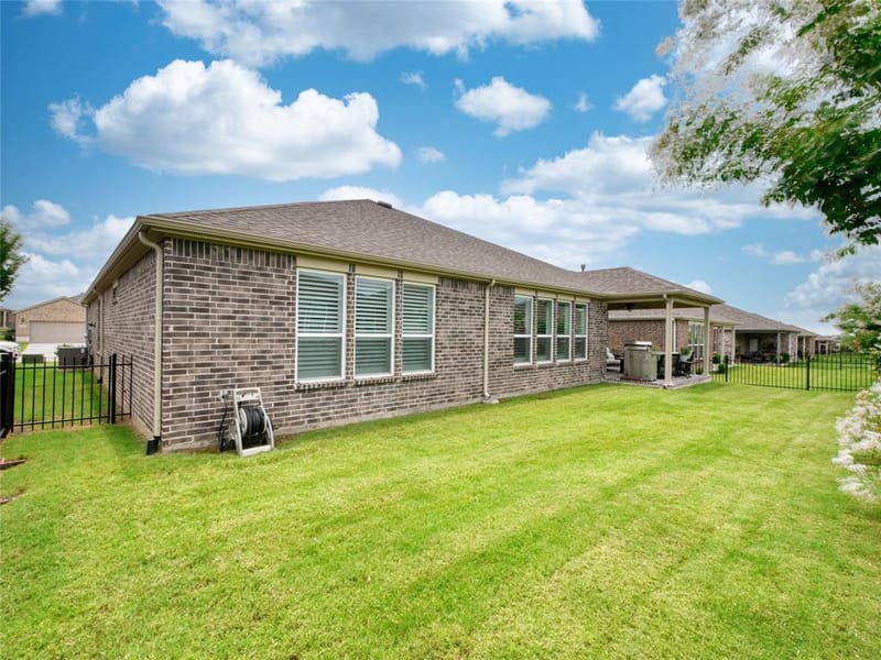 1125 Cornerstone Drive, Little Elm TX 76227 - Photo 8