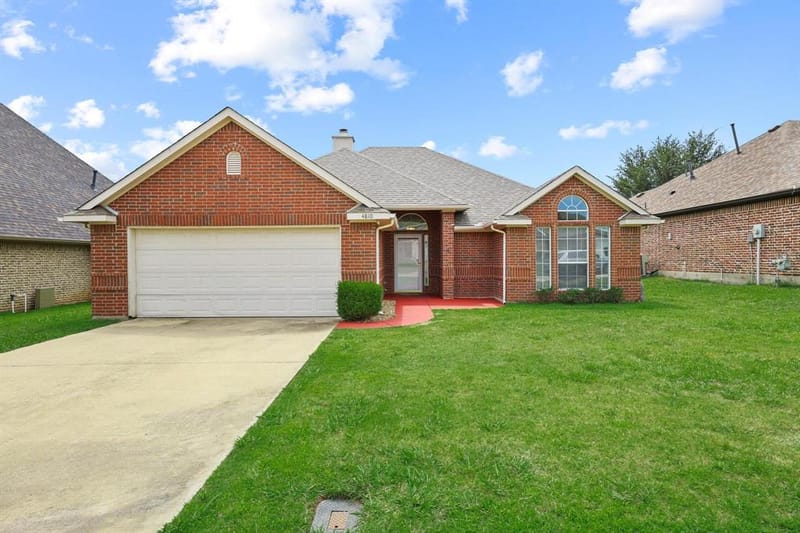 4810 Hilre Drive, Sherman TX 75092 - Photo 2